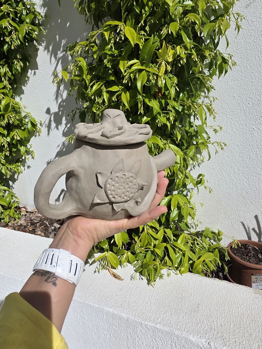 OcTeapus Kettle — raw clay